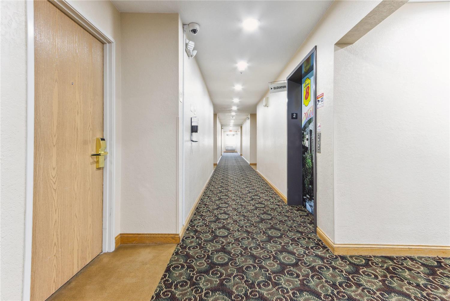 Super 8 by Wyndham Uniontown PA 11/29