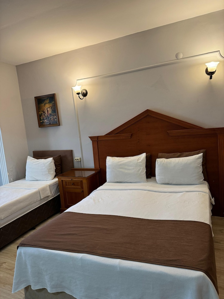 Elit Hotel Corlu 16/48