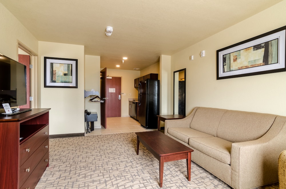 Cobblestone Inn & Suites - Oberlin 40/57
