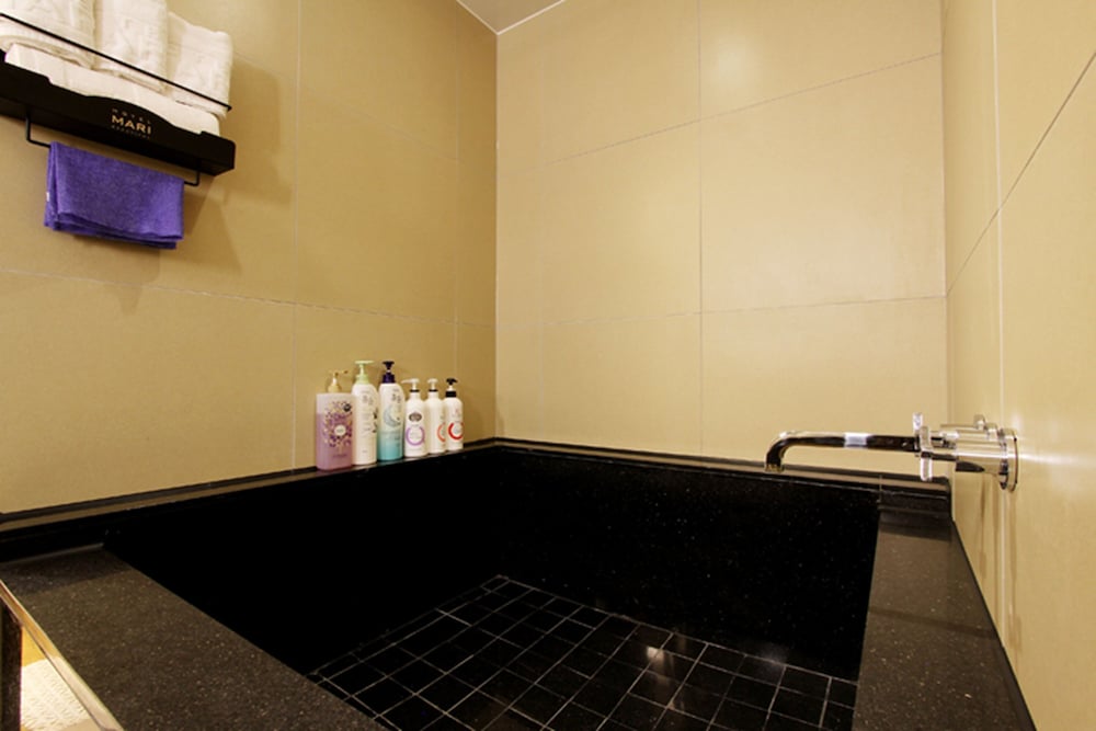 Jeonju Mari Hotel 48/50