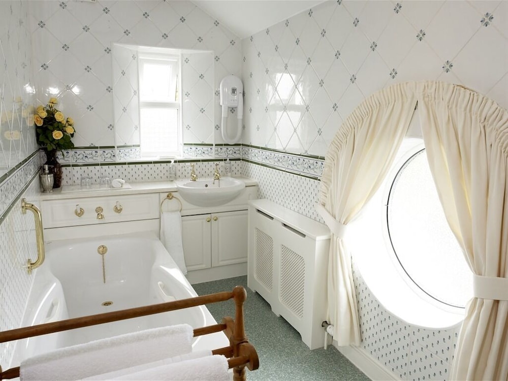 Wall Hill Farm Guest House 16/28