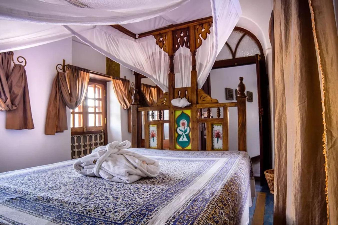 Room, Single, External Bathroom