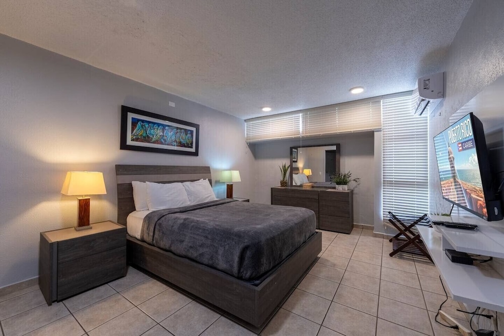 2 BEDROOMS, FAMILY SUITE, CITY VIEW