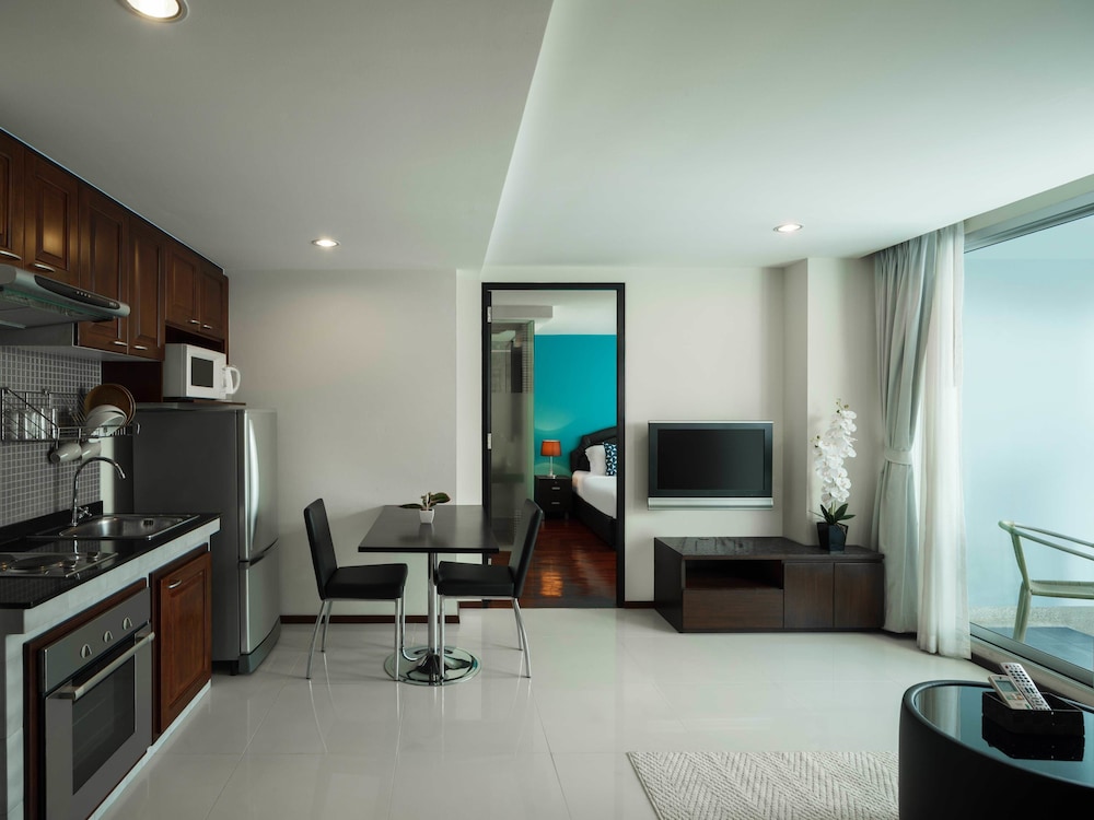 Silom Lofts Hotel 31/47