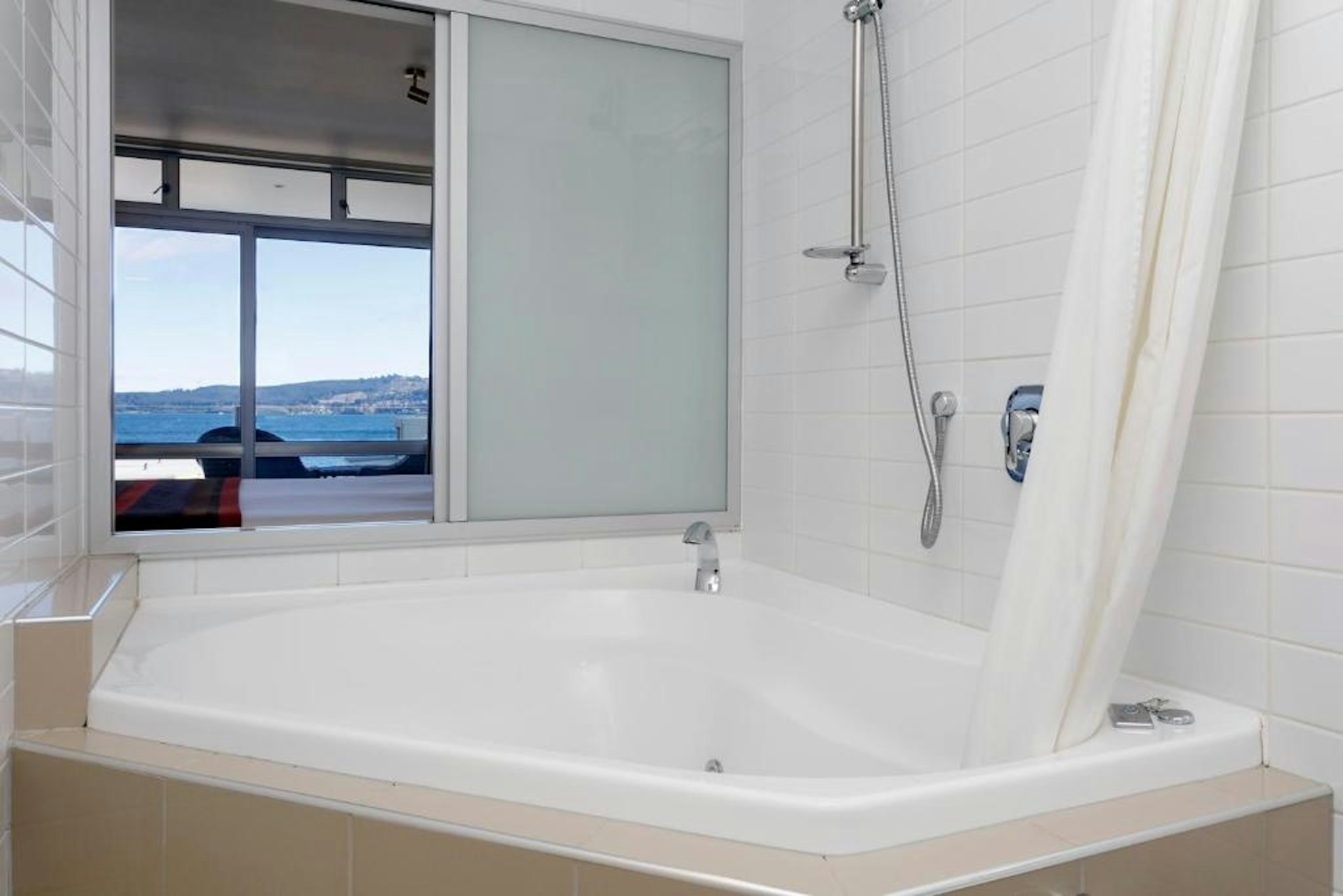 Luxury, Studio, Lake View, The Reef Resort 4/4