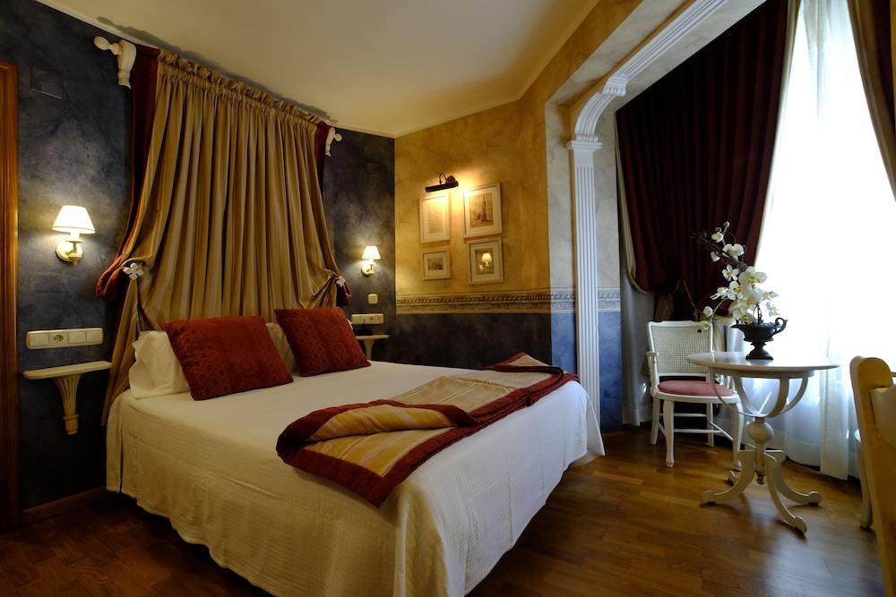 Pradas Ordesa Hotel 15/68