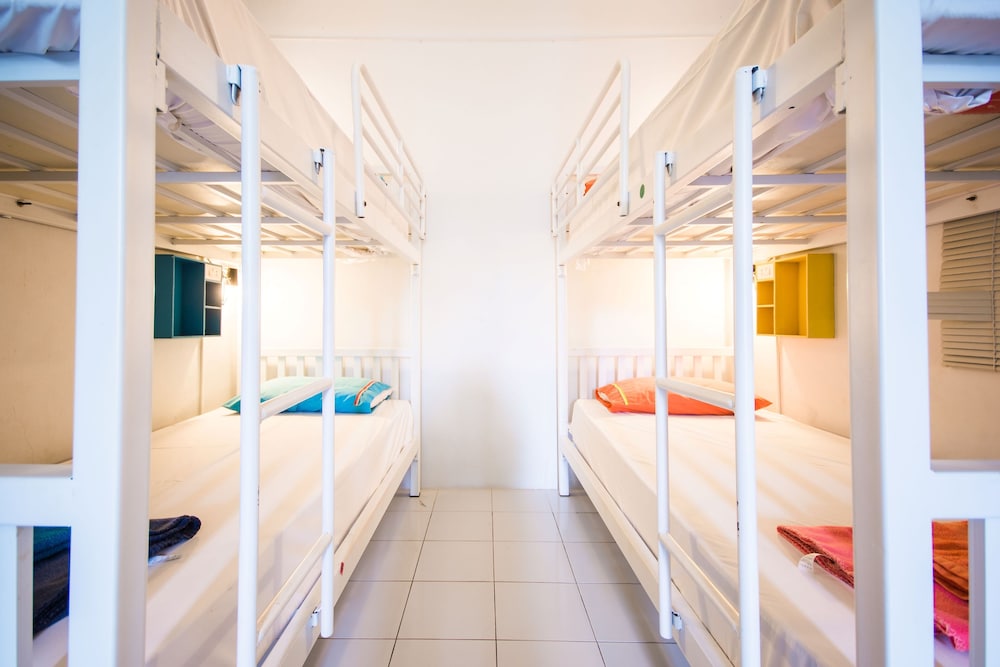 Sleep Sheep Phuket Hostel 43/61