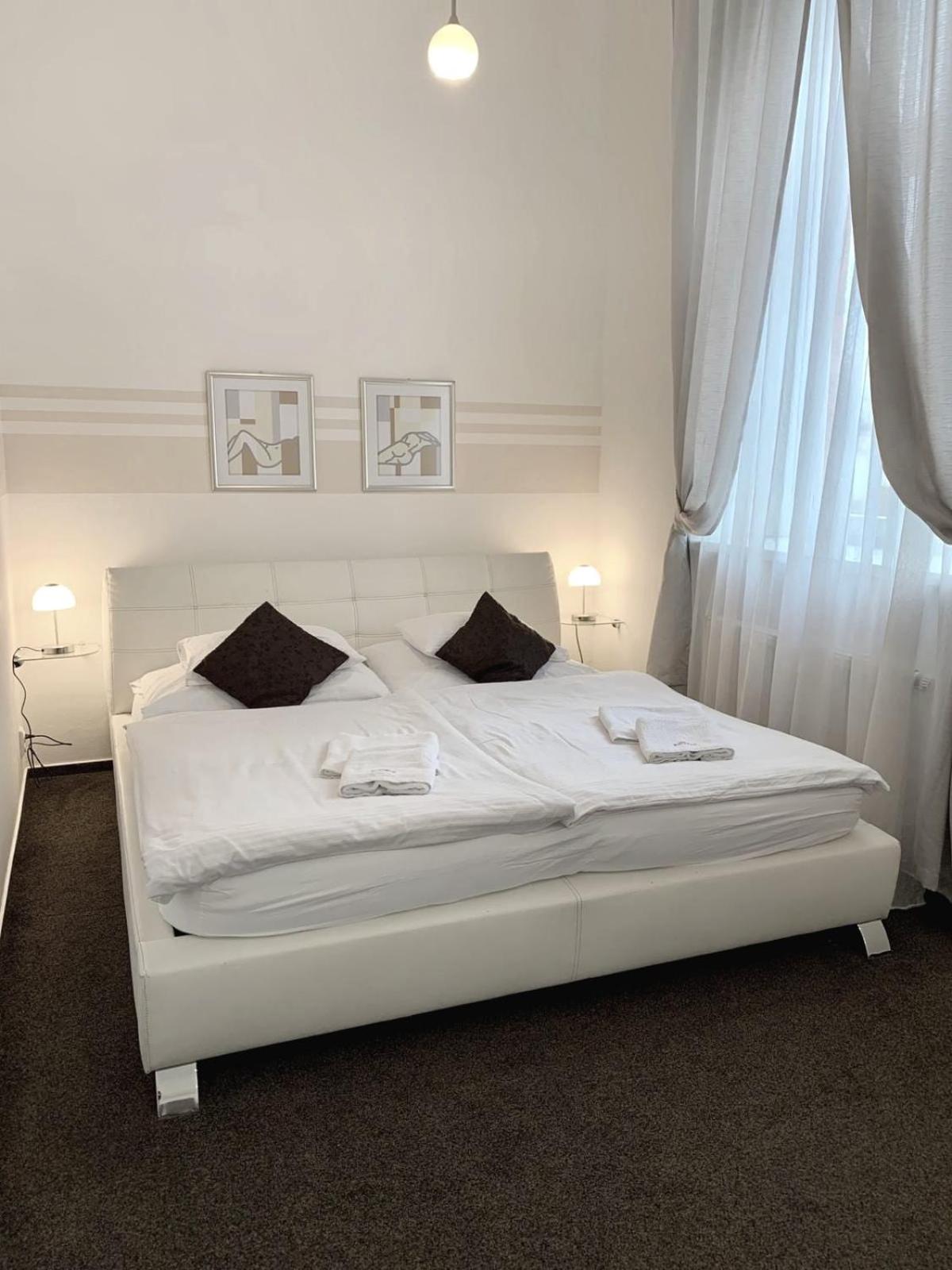 Hotel RICHTR 37/77