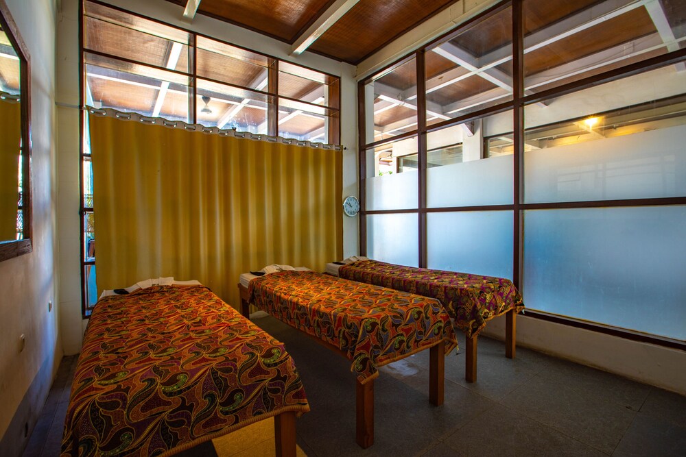 Gili Sands Hotel & Bar 42/66