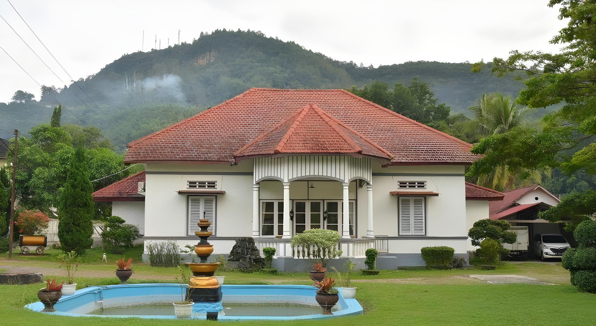 Khas Ombilin Hotel 32/33