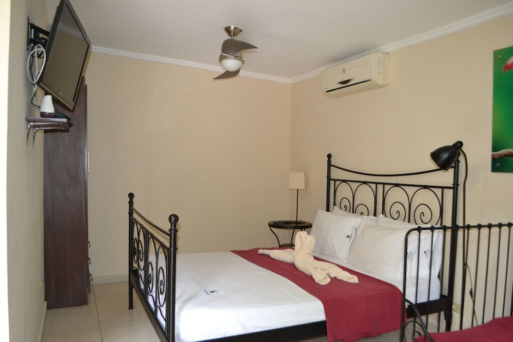 The Balboa Inn Bed Breakfast 14/49