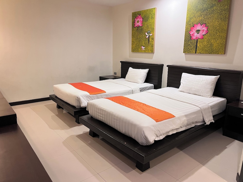BASIC, TWIN BEDS