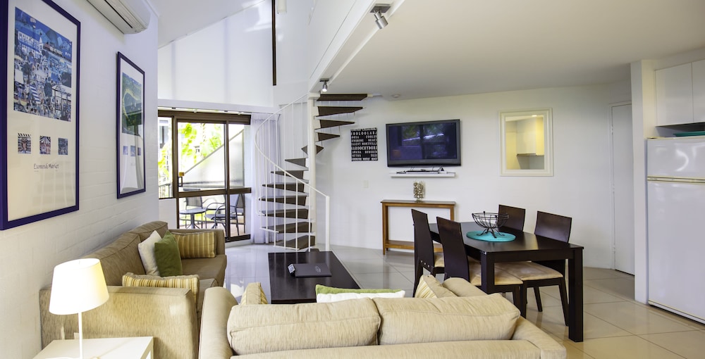 Ocean Breeze Resort 63/77