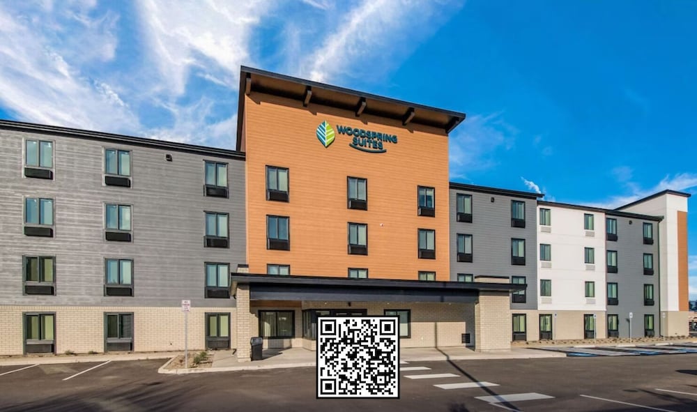 WoodSpring Suites Portland Vancouver image