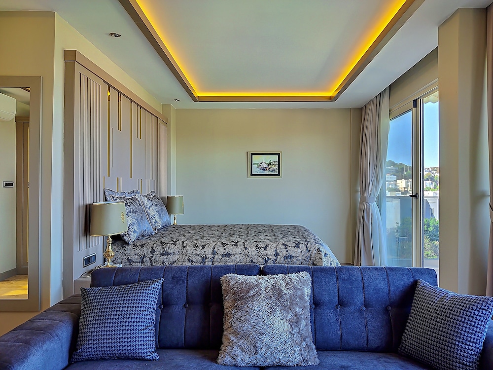Roas Hotel 26/45