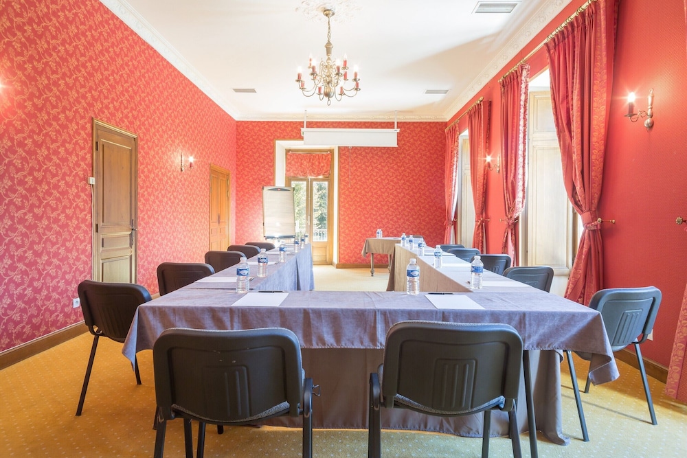 SOWELL HOTELS Ardeche 29/50