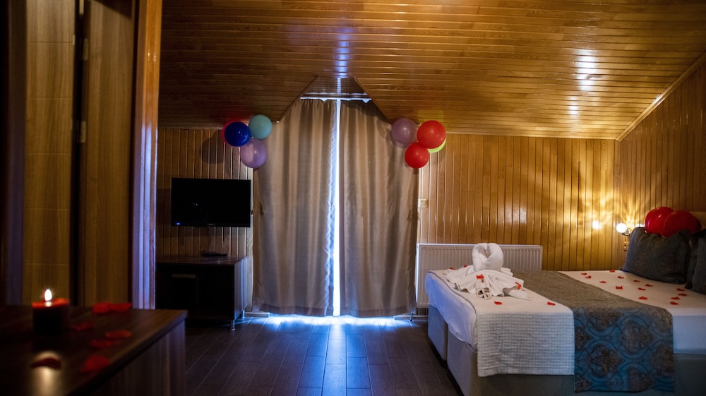 Agva Defne Hotel 12/48