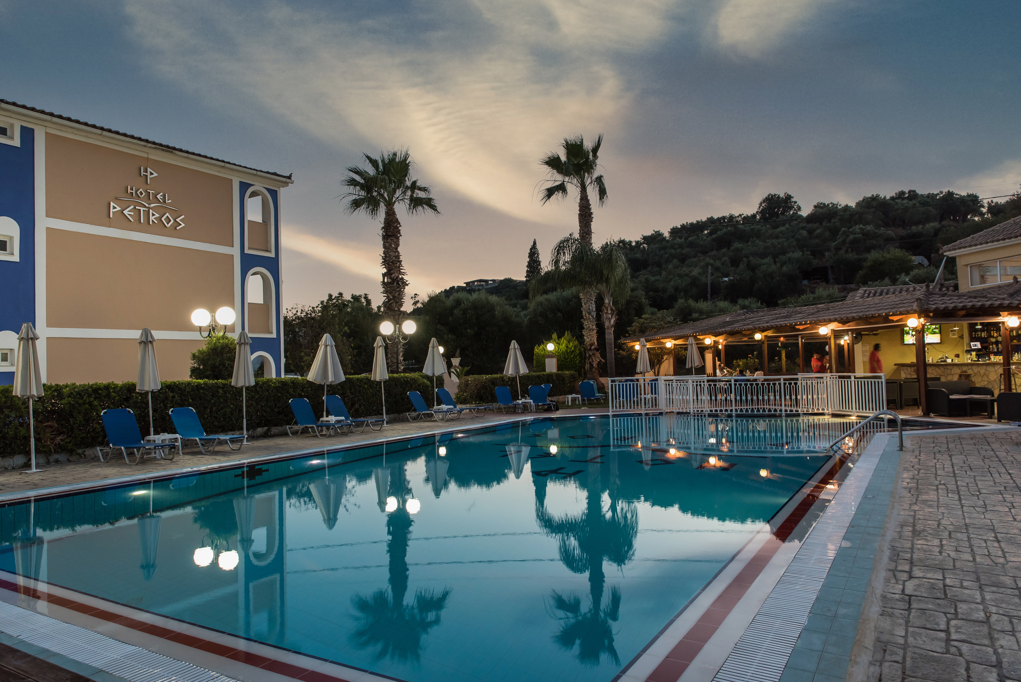 Petros Hotel 17/36