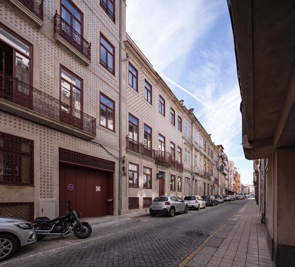 Aparthotel Oporto Alves Da Veiga 62/74