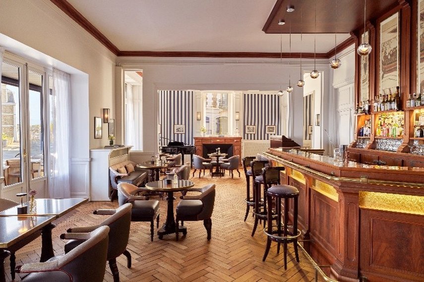 Hotel Barriere Le Grand Hotel Dinard 65/83
