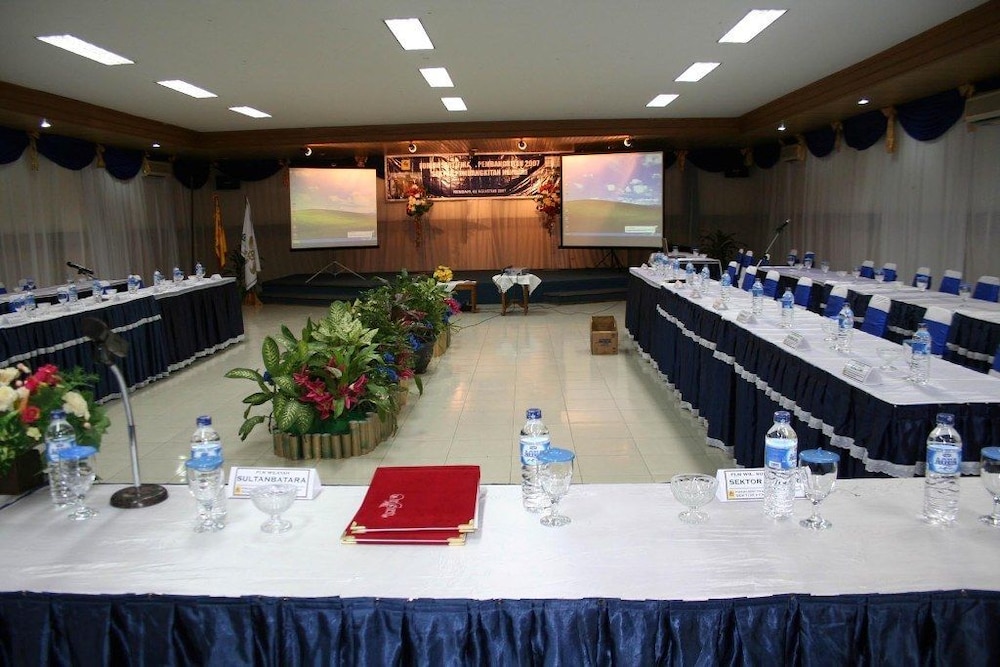 Athaya Hotel Kendari 11/51