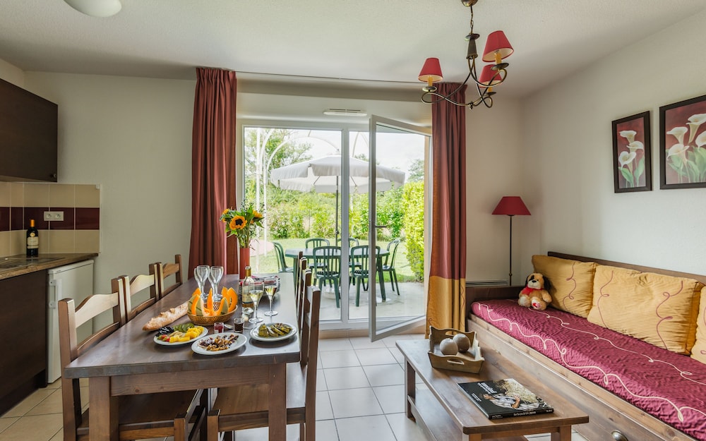 RESIDENCE LAGRANGE VACANCES LE CLOS DES VIGNES 21/40