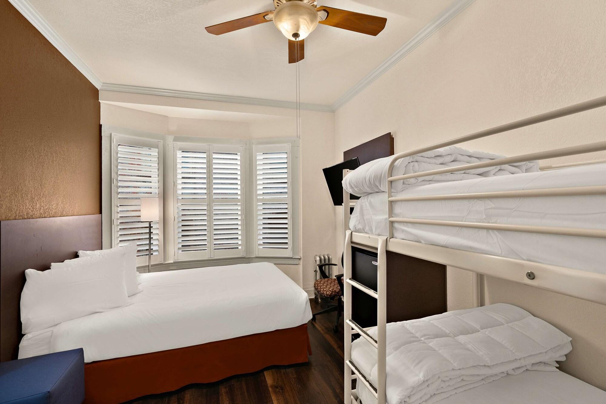 Standard, Multiple Beds