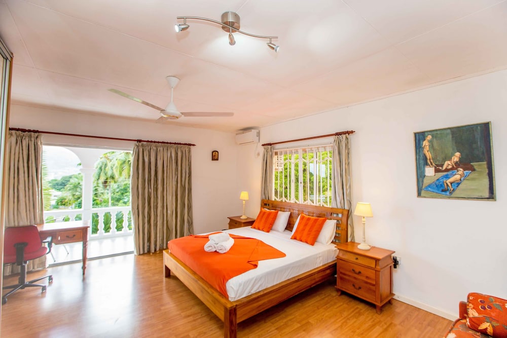The Orchard Self-Catering Villa 12/50