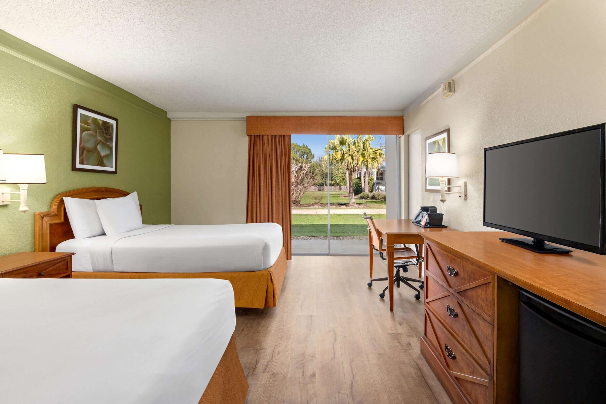 ROOM, 2 DOUBLE BEDS, ACCESSIBLE