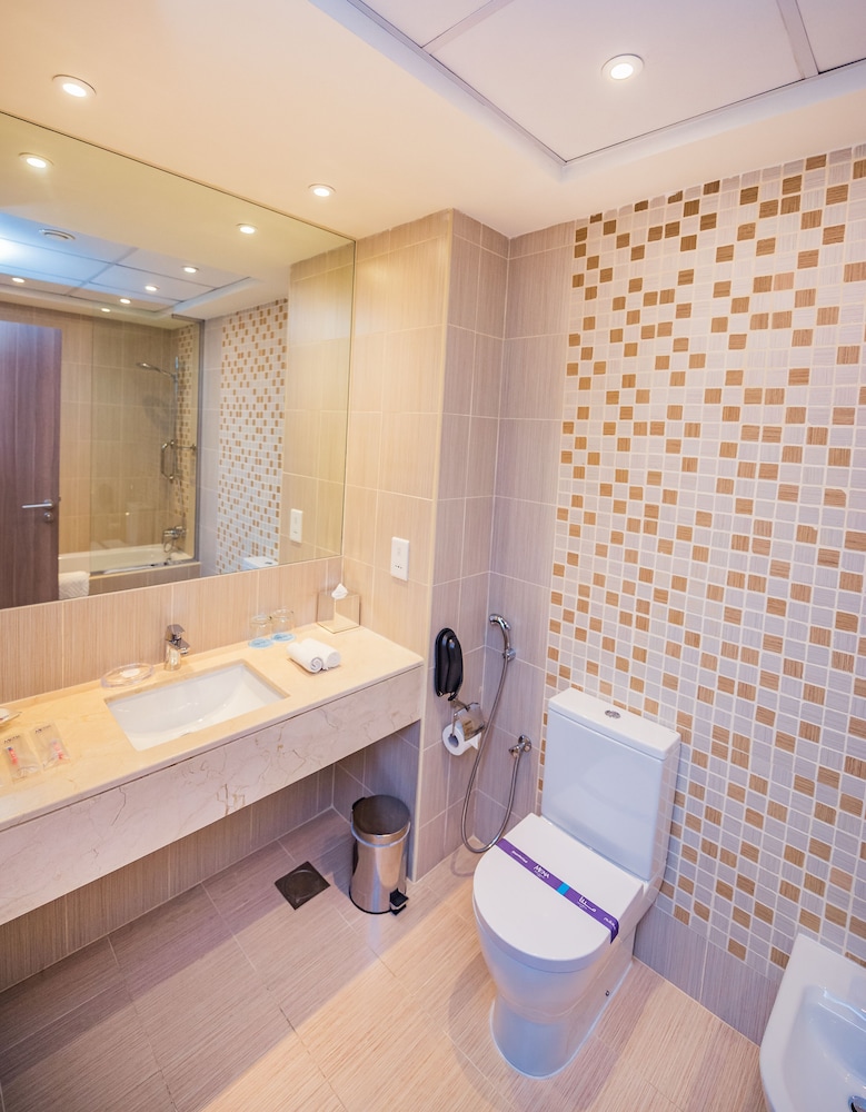 Mena Plaza Hotel Albarsha 21/56