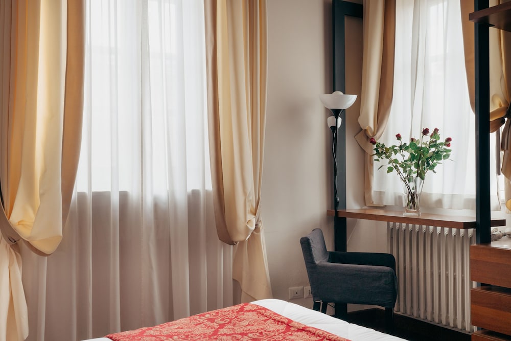 Relais Giulia 56/85