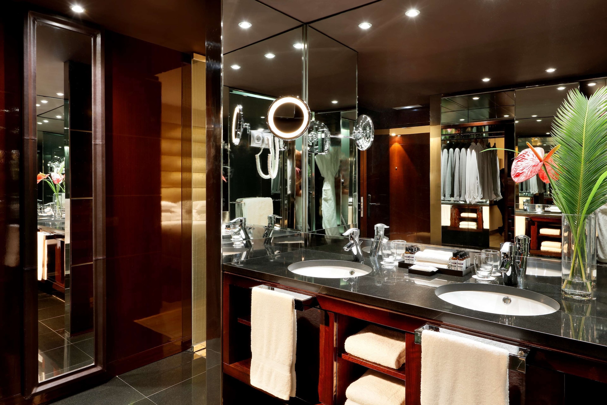 غرفة بسرير كينج بإطلالة على المدينة، Hyatt Regency Barcelona Tower 8/8