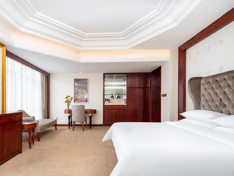 Vienna International Hotel (Dongguan Humen Wanda Plaza) 7/21