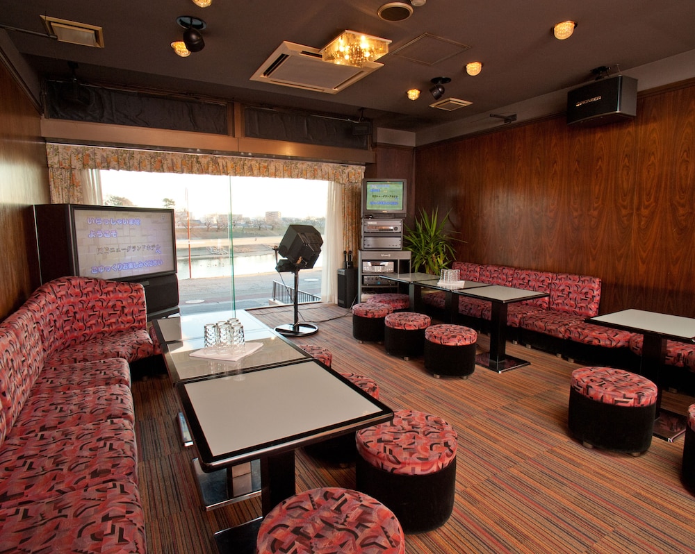 Okazaki New Grand Hotel 45/67