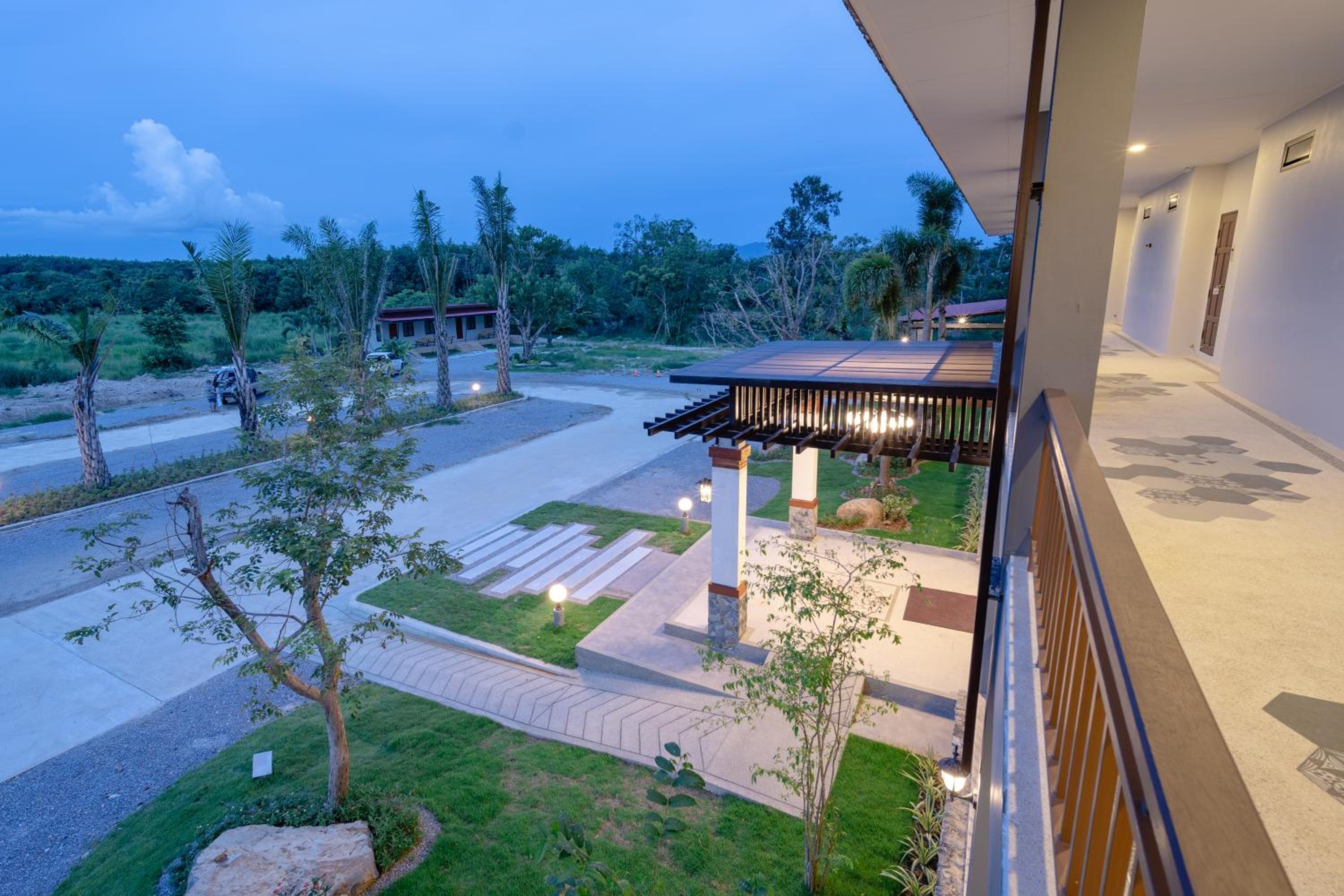 Myrrh Hotel Chanthaburi 24/28