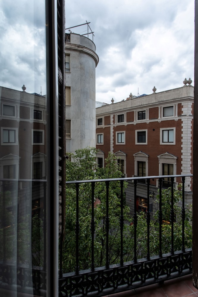 Suites You Zinc Ex Apartments Arenal 4/81