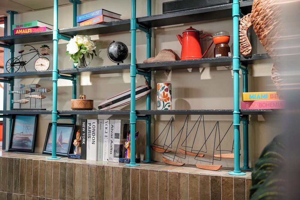 Ibis Budget Marseille Vieux Port 64/67