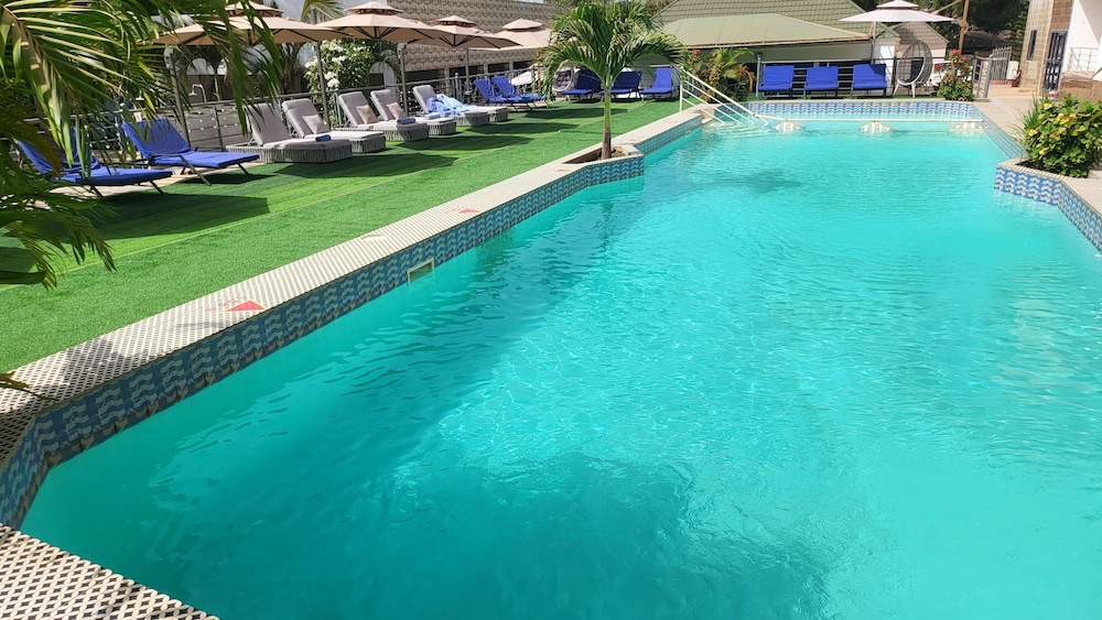 Metzy Residence Hotel 63/70