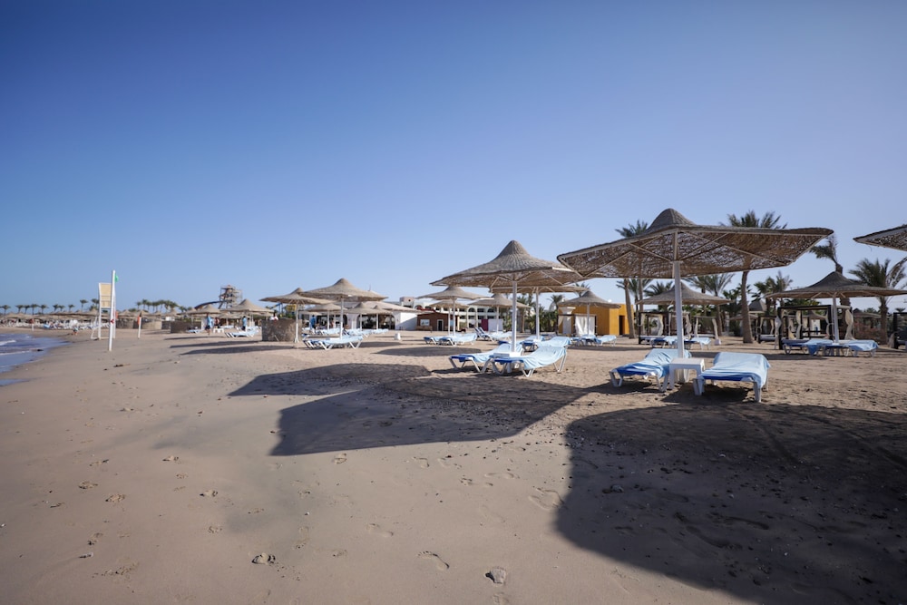 Calimera Blend Paradise Resort 67/69