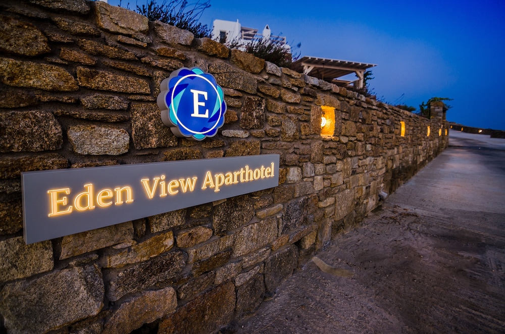 Eden View Suites & Villas 4/72