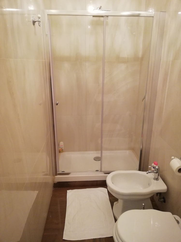 Stazione Napoli Guesthousemariafrancesca 32/36