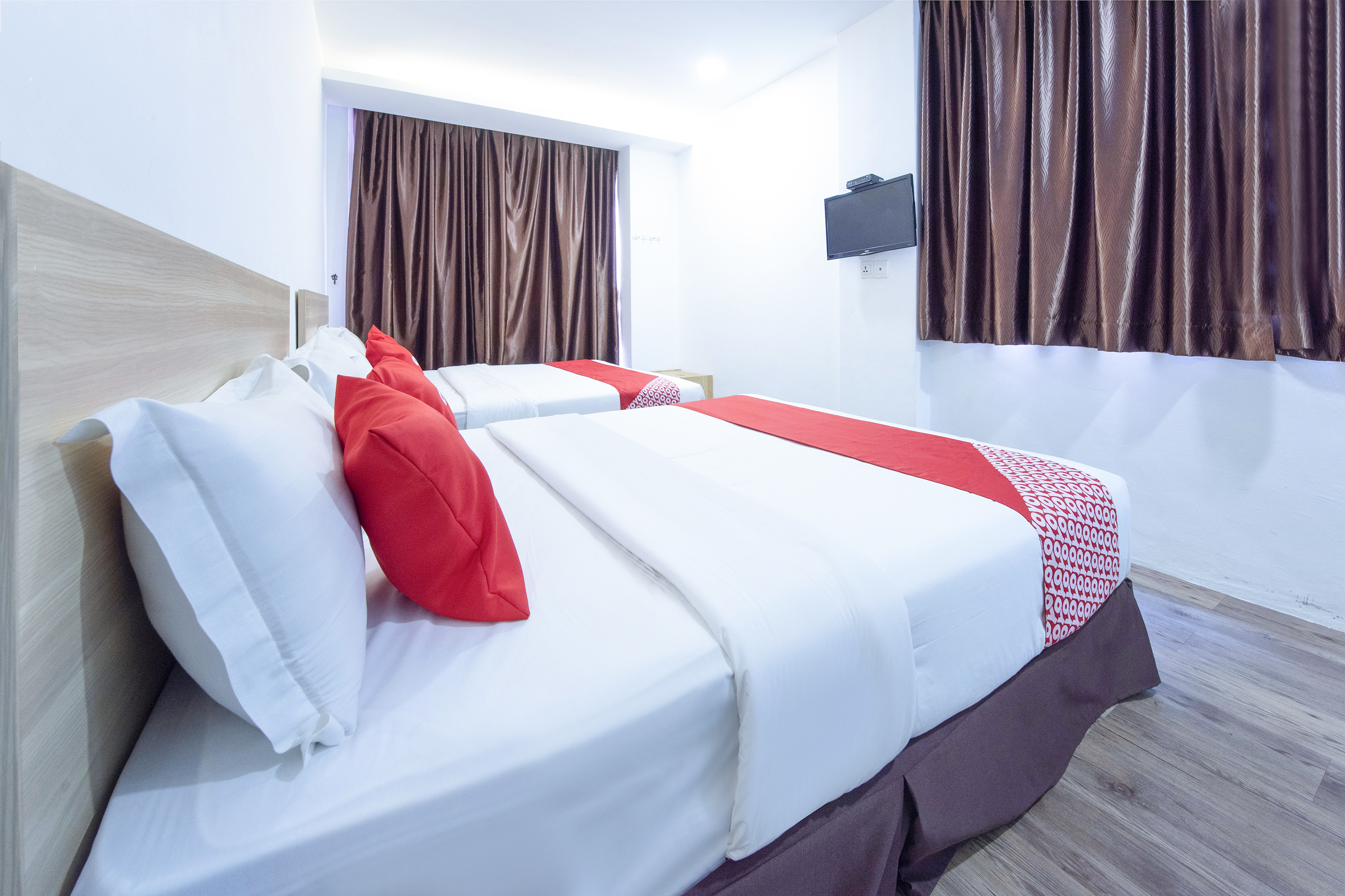 N City Hotel 24/48