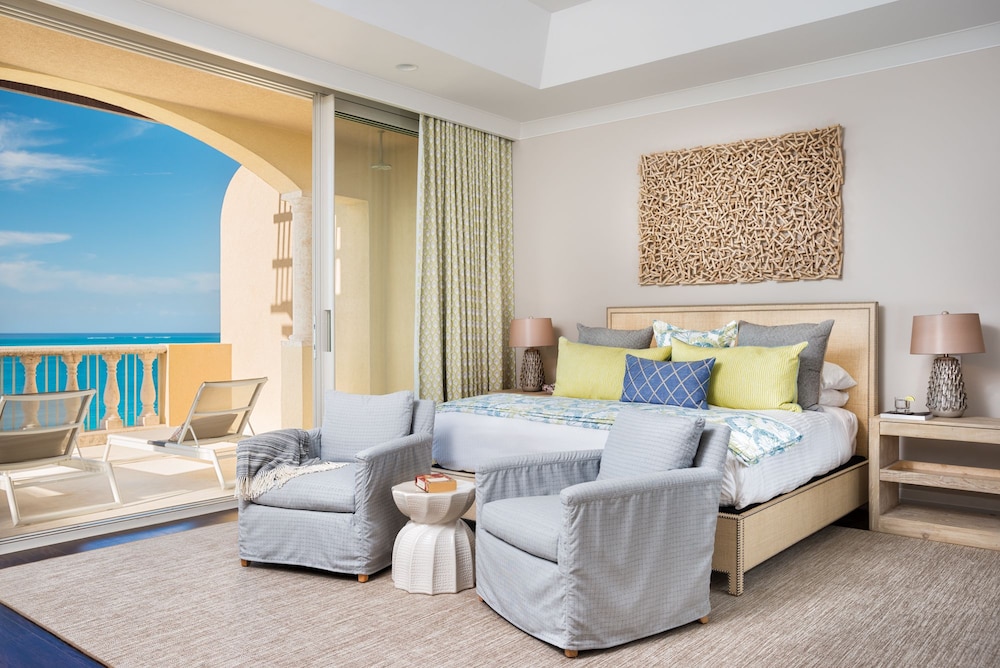 Grace Bay Club 30/83
