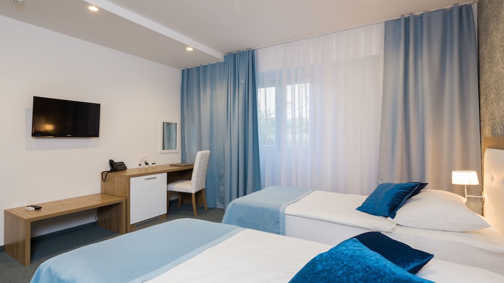 Hotel Corner 30/58