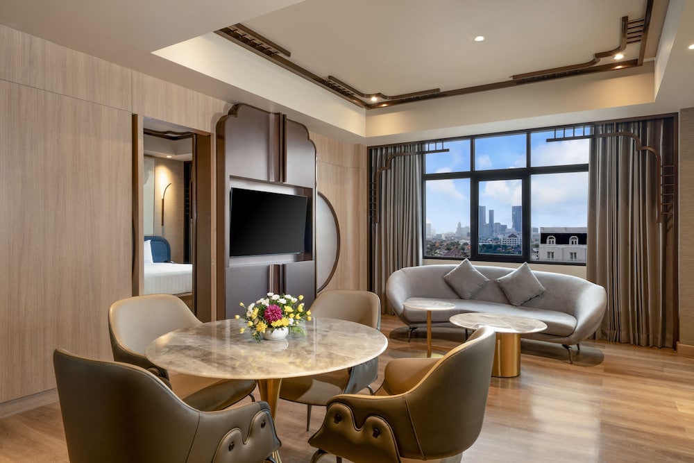 Mercure Surabaya Grand Mirama 58/81