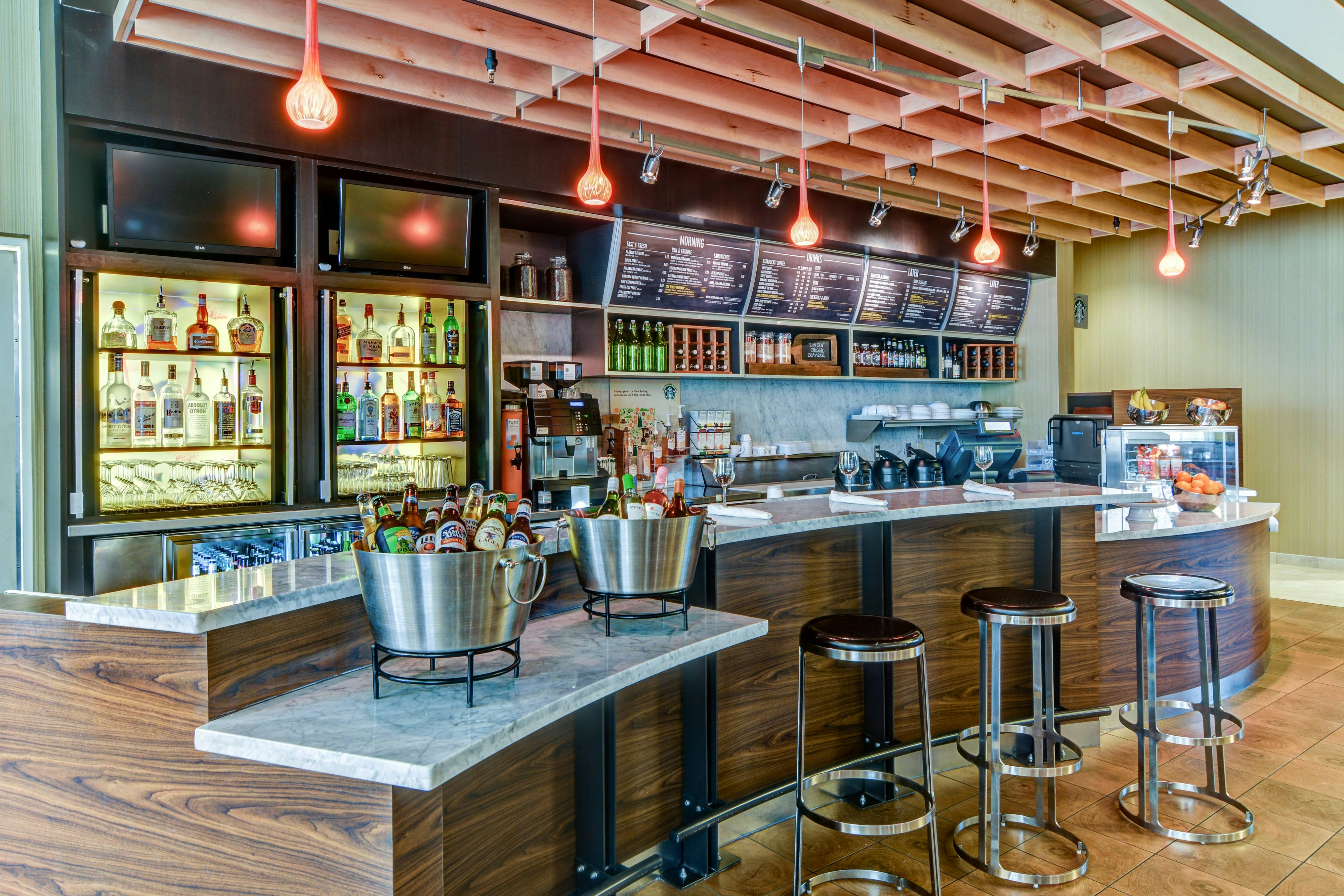 Courtyard by Marriott Bridgeport Clarksburg 31/43