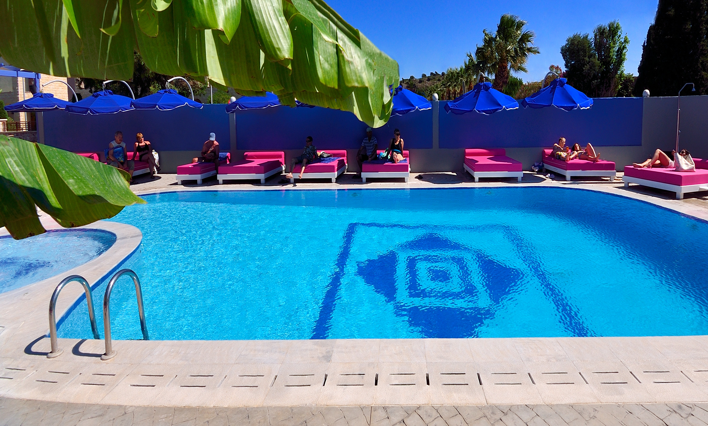 Kolymbia Bay Art - Adults Only 63/65
