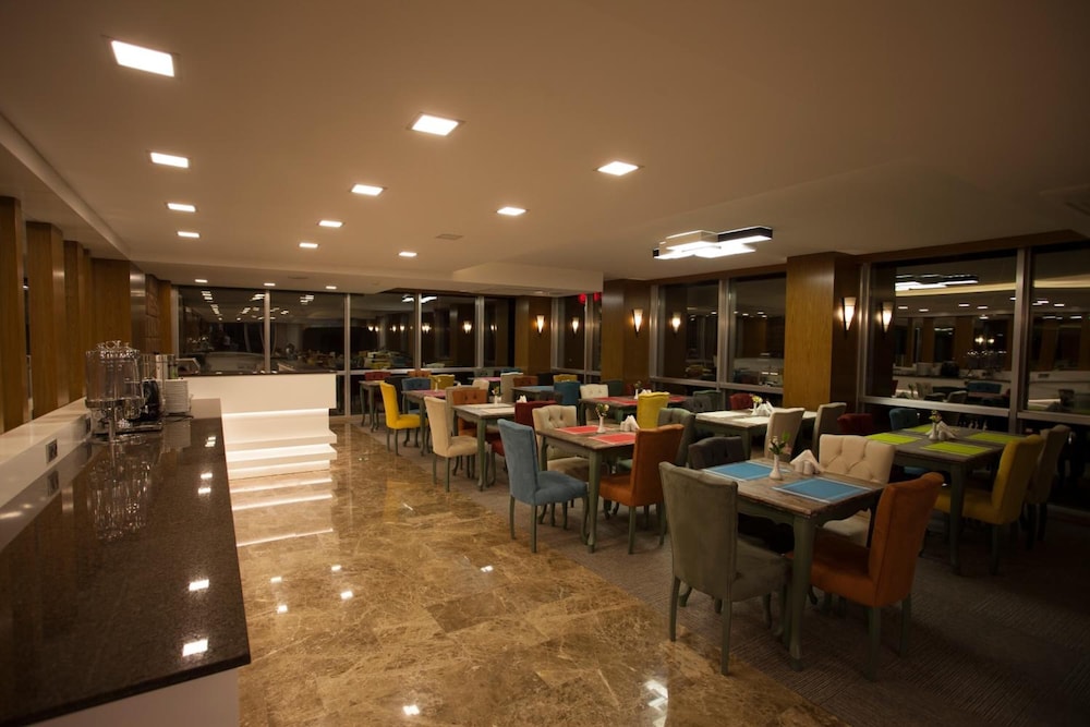 Giresun Sedef Hotel 22/24
