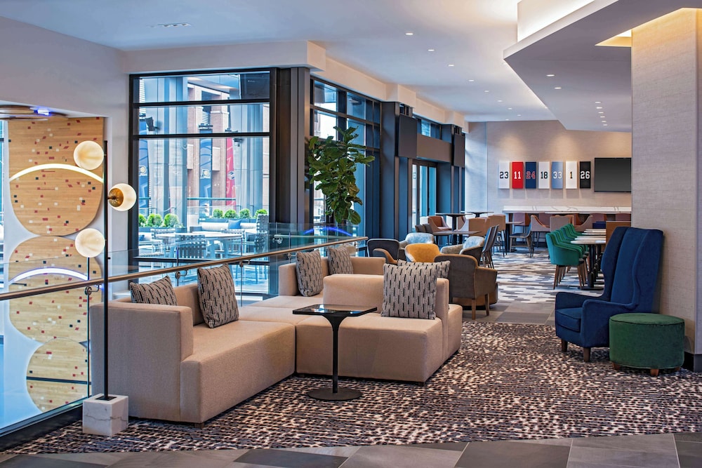 Hyatt Place Indianapolis Downtown 37/65