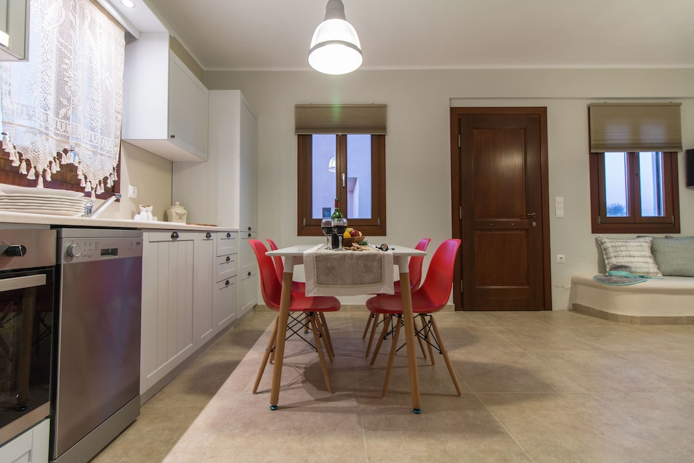 Gratsias Luxury Apartments 27/50
